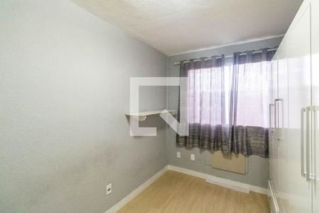 Quarto 1 de apartamento para alugar com 2 quartos, 44m² em Paciência, Rio de Janeiro