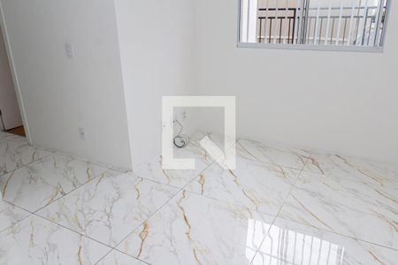 Sala de apartamento para alugar com 2 quartos, 40m² em Campo Grande, Rio de Janeiro