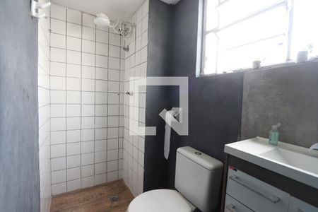 Banheiro de apartamento à venda com 2 quartos, 45m² em Conjunto Habitacional Teotonio Vilela, São Paulo