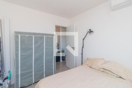 Quarto de apartamento para alugar com 1 quarto, 30m² em Azenha, Porto Alegre