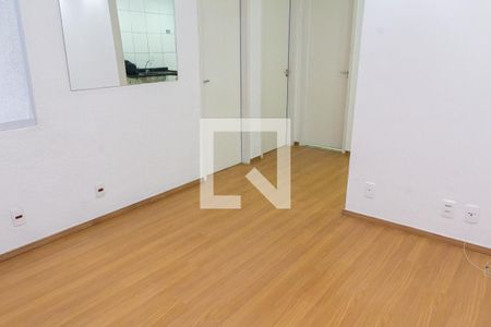 Sala de apartamento para alugar com 2 quartos, 42m² em Campo Grande, Rio de Janeiro