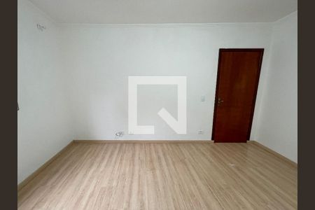 Quarto 1 de casa para alugar com 4 quartos, 240m² em Jardim Raposo Tavares, São Paulo