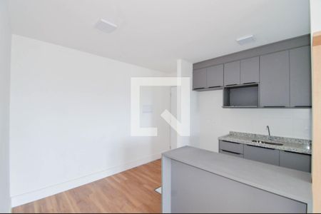 Sala de apartamento para alugar com 2 quartos, 55m² em Vila Galvão, Guarulhos