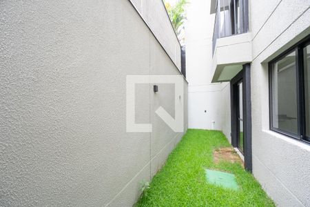 Quintal de kitnet/studio à venda com 1 quarto, 41m² em Vila da Saúde, São Paulo