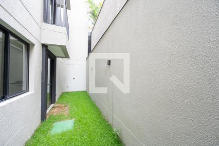 Quintal de kitnet/studio à venda com 1 quarto, 38m² em Vila da Saúde, São Paulo