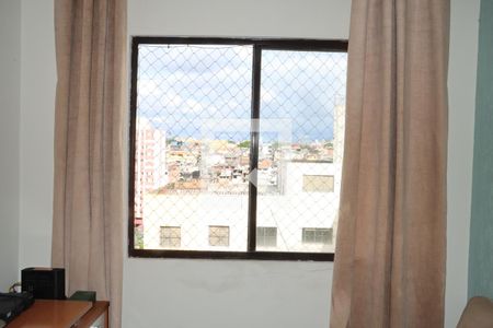 Apartamento para alugar com 2 quartos, 48m² em Jardim Vitória, Embu das Artes