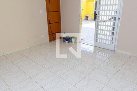 Sala de casa para alugar com 2 quartos, 99m² em Campo Grande, Rio de Janeiro