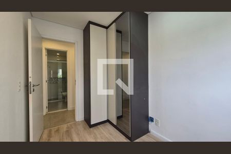 Quarto de apartamento para alugar com 3 quartos, 85m² em Vila Curuçá, Santo André