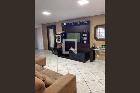 Casa para alugar com 3 quartos, 300m² em Vila Ema, São Paulo