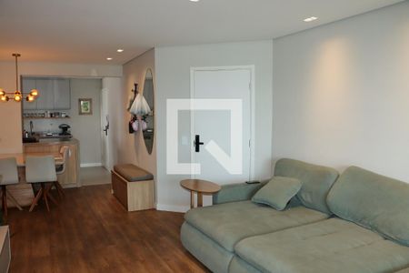 Apartamento para alugar com 2 quartos, 132m² em Jardim dos Oliveiras, Embu das Artes