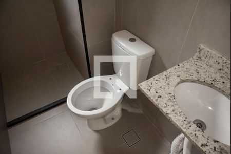Banheiro de kitnet/studio à venda com 1 quarto, 30m² em Vila da Saúde, São Paulo