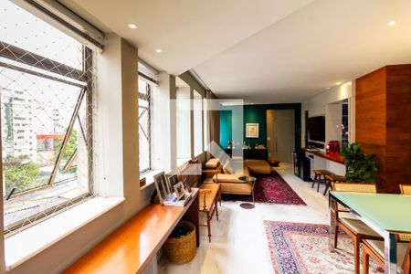 Sala de apartamento para alugar com 3 quartos, 110m² em Funcionários, Belo Horizonte