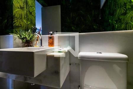 Lavabo de apartamento à venda com 3 quartos, 110m² em Funcionários, Belo Horizonte