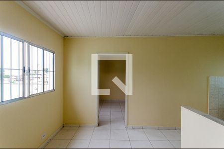 Sala - Casa 03 de casa para alugar com 2 quartos, 200m² em Vila Mangalot, São Paulo