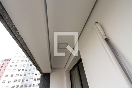 Varanda de kitnet/studio para alugar com 1 quarto, 28m² em Perdizes, São Paulo