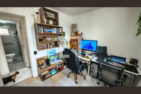 Quarto 1 de apartamento à venda com 3 quartos, 90m² em Jardim Ubirajara, São Paulo