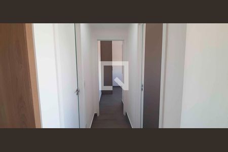 Corredor de apartamento para alugar com 2 quartos, 39m² em Presidente Altino, Osasco