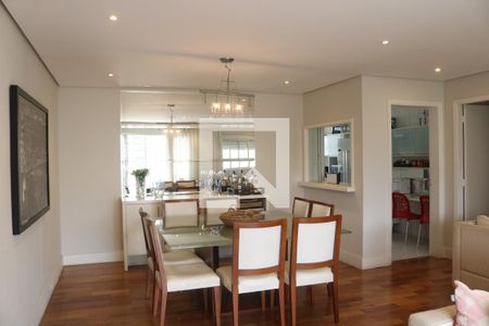 Sala de apartamento à venda com 3 quartos, 136m² em Pompeia, São Paulo