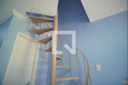 Escada - Acesso Quartos de casa de condomínio para alugar com 2 quartos, 96m² em Morro Santana, Porto Alegre