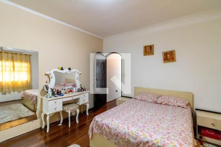 Suíte de casa à venda com 4 quartos, 235m² em Jardim Tabatinga, Guarulhos