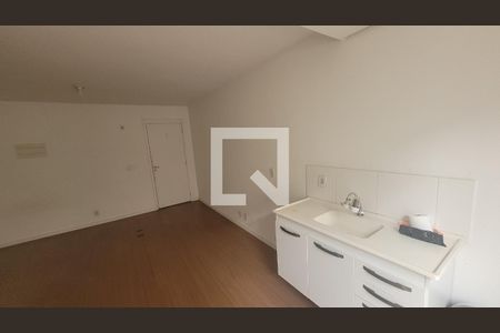 Sala/Cozinha de apartamento para alugar com 1 quarto, 25m² em Vila Ema, São Paulo