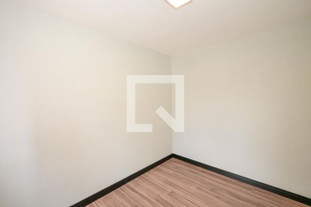Quarto 1 de apartamento para alugar com 2 quartos, 45m² em Jardim Vazani, São Paulo