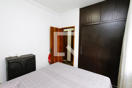 Quarto 1 de apartamento à venda com 2 quartos, 50m² em Arvoredo, Contagem