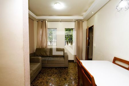 Sala de apartamento à venda com 2 quartos, 50m² em Arvoredo, Contagem
