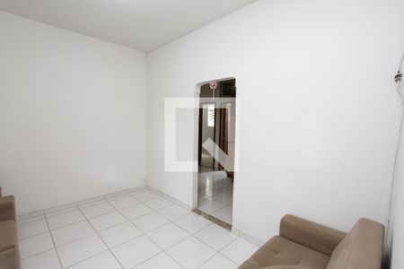 Sala de casa para alugar com 4 quartos, 150m² em João Paulo Ii, Belo Horizonte
