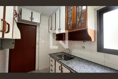 Apartamento para alugar com 3 quartos, 86m² em Vila Itapura, Campinas