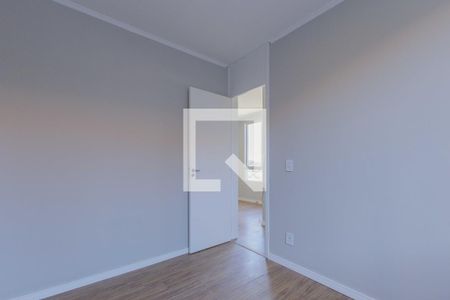 Quarto 1 de apartamento para alugar com 2 quartos, 43m² em Morro Santana, Porto Alegre