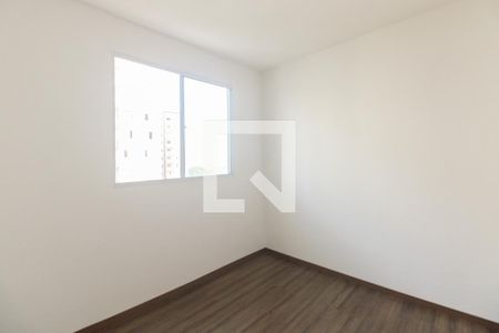 Quarto 2 de apartamento para alugar com 2 quartos, 43m² em Penha de França, São Paulo
