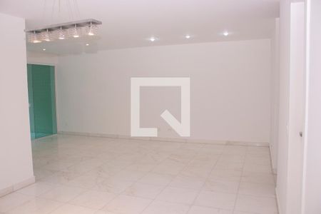 Sala de apartamento para alugar com 3 quartos, 120m² em Funcionários, Belo Horizonte