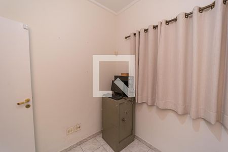 Escritório de casa para alugar com 5 quartos, 266m² em Vila Santana, São Paulo