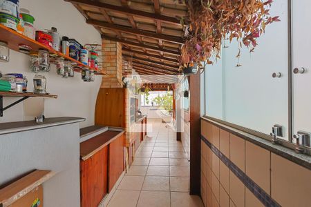 Apartamento à venda com 4 quartos, 176m² em Sagrada Família, Belo Horizonte