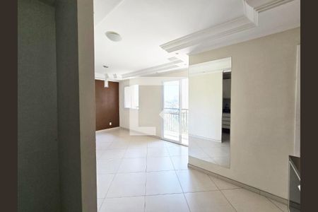 Sala  de apartamento para alugar com 3 quartos, 67m² em Vila Augusta, Guarulhos