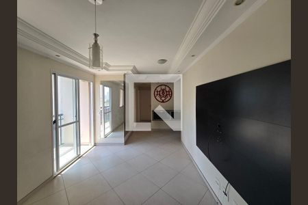 Sala  de apartamento para alugar com 3 quartos, 67m² em Vila Augusta, Guarulhos