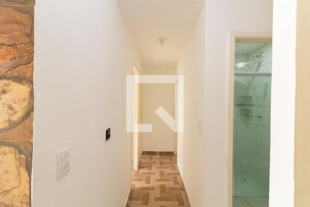 Corredor de apartamento para alugar com 2 quartos, 52m² em Jardim do Divino, São Paulo