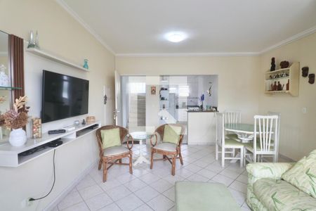 Sala de apartamento para alugar com 3 quartos, 72m² em Balneario Guarujá, Guarujá