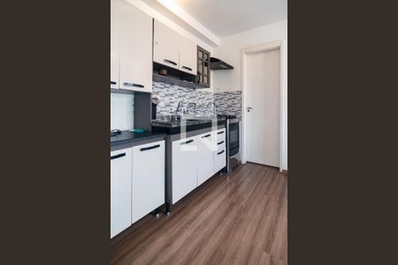 Sala Cozinha de apartamento para alugar com 2 quartos, 33m² em Bela Vista, São Paulo