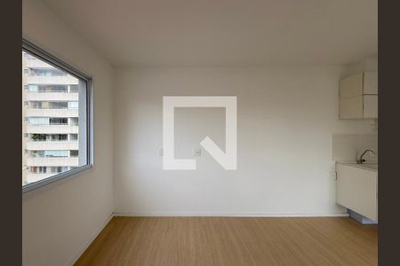 Sala/Quarto de kitnet/studio para alugar com 0 quarto, 27m² em Itaim Bibi, São Paulo