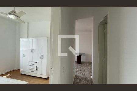Corredor de apartamento à venda com 2 quartos, 60m² em Praça da Bandeira, Rio de Janeiro