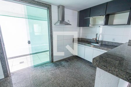 cozinha de casa à venda com 2 quartos, 90m² em Santa Terezinha, Belo Horizonte