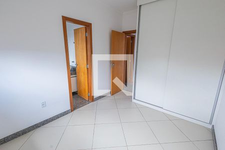 quarto 1 / suite de casa à venda com 2 quartos, 90m² em Santa Terezinha, Belo Horizonte