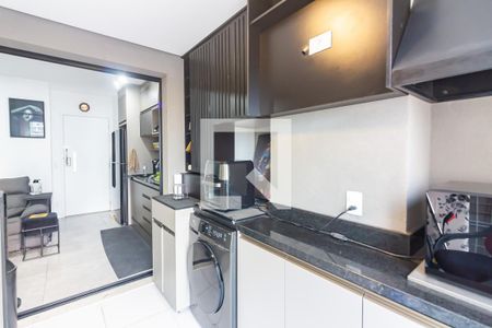 Sala e Cozinha  de apartamento à venda com 2 quartos, 50m² em Centro, Osasco