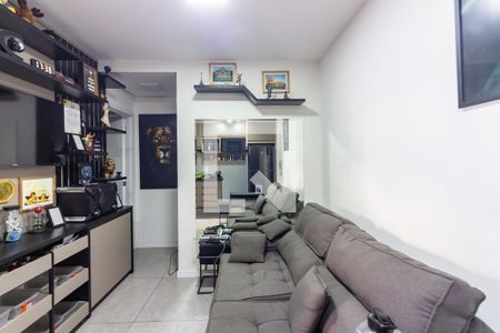 Sala e Cozinha  de apartamento à venda com 2 quartos, 50m² em Centro, Osasco