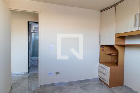 Quarto 1 de apartamento para alugar com 2 quartos, 49m² em Cidade Industrial de Curitiba, Curitiba