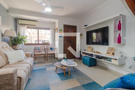 Casa à venda com 2 quartos, 80m² em Guarujá, Porto Alegre