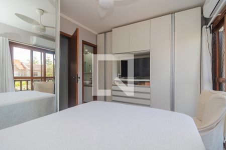 Casa à venda com 2 quartos, 80m² em Guarujá, Porto Alegre