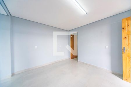 Sala e Cozinha  de casa para alugar com 2 quartos, 48m² em Vila Linda, Santo André